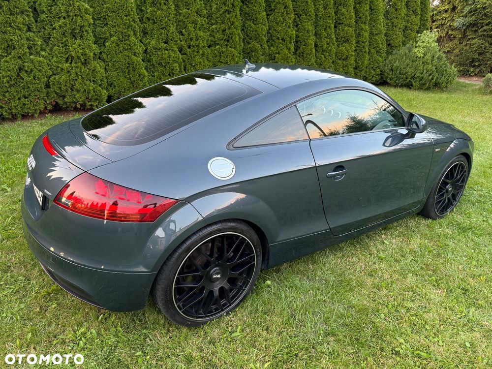 Audi TT Coupé 2.0 TDI quattro - 13