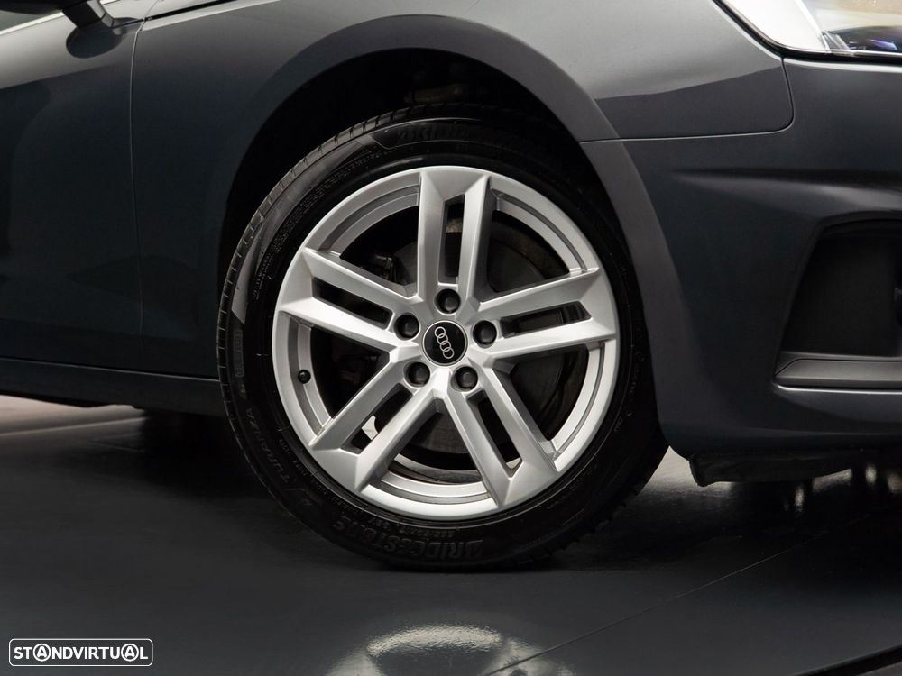 Audi A4 Avant 30 TDI S tronic - 9