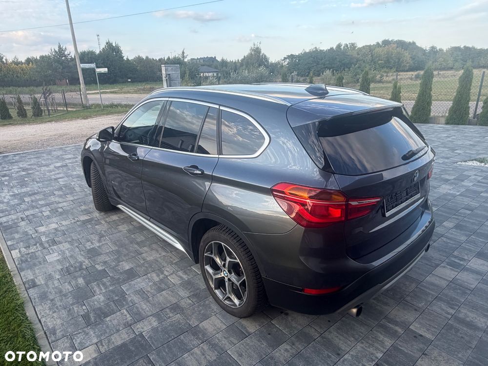 BMW X1 sDrive20i xLine - 13
