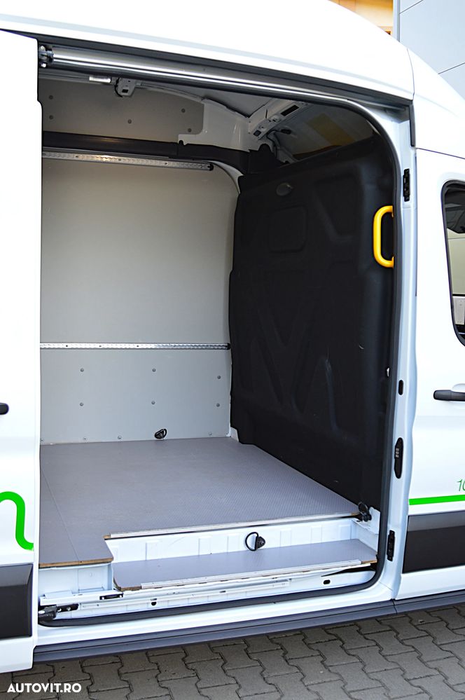 Ford E-TRANSIT L3H3 3500KG - 18