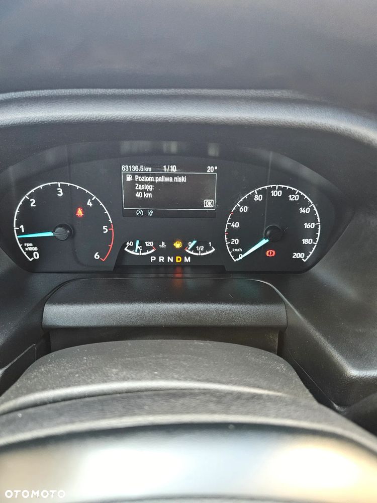 Ford Transit - 12