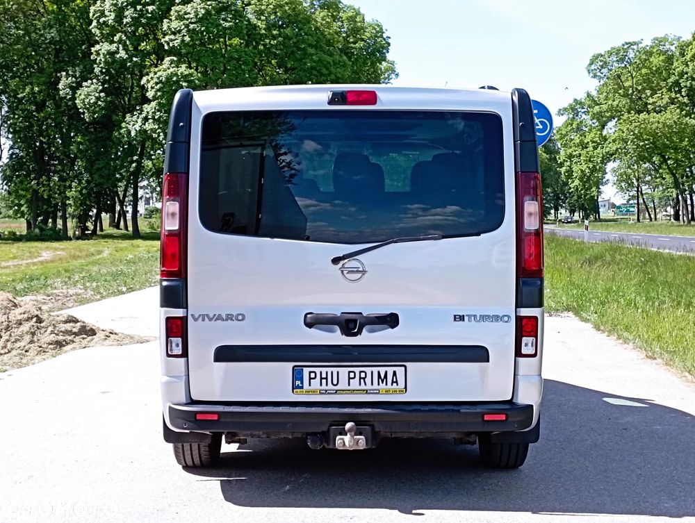 Opel Vivaro - 17