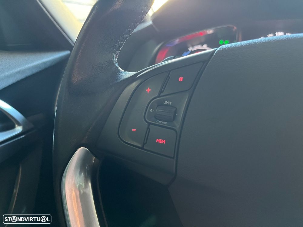 Citroën DS5 2.0 HDi Hybrid4 Sport Chic CMP6 - 37