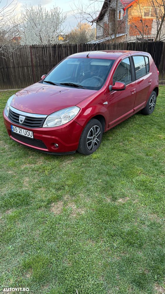 Dacia Sandero 1.6 MPI Laureate - 1