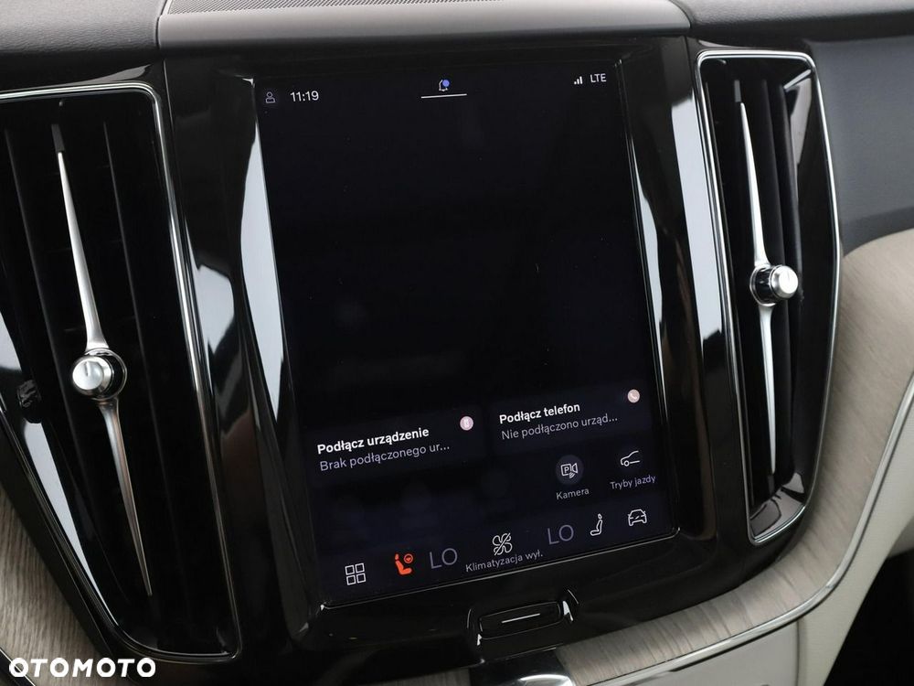 Volvo XC 60 T6 AWD Recharge Core - 25