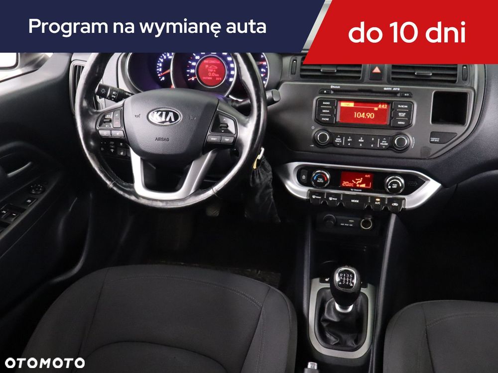 Kia Rio - 9