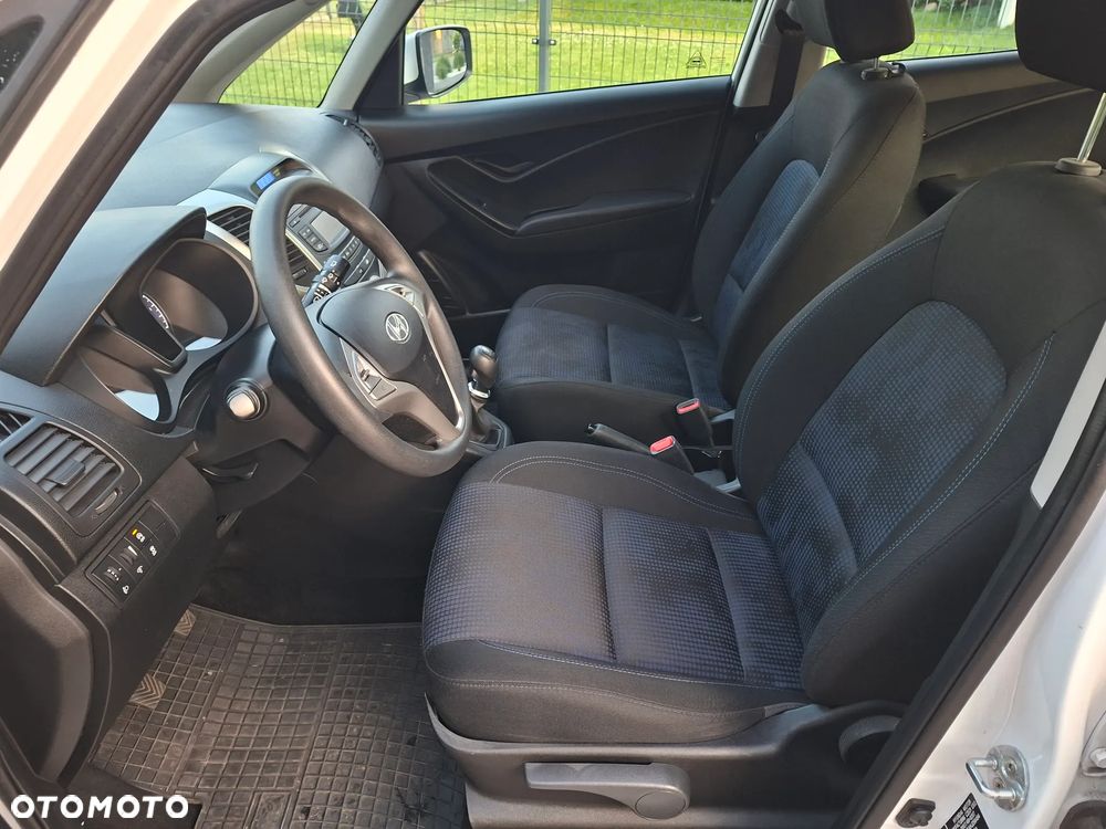 Hyundai ix20 1.6 BlueDrive Classic + - 8