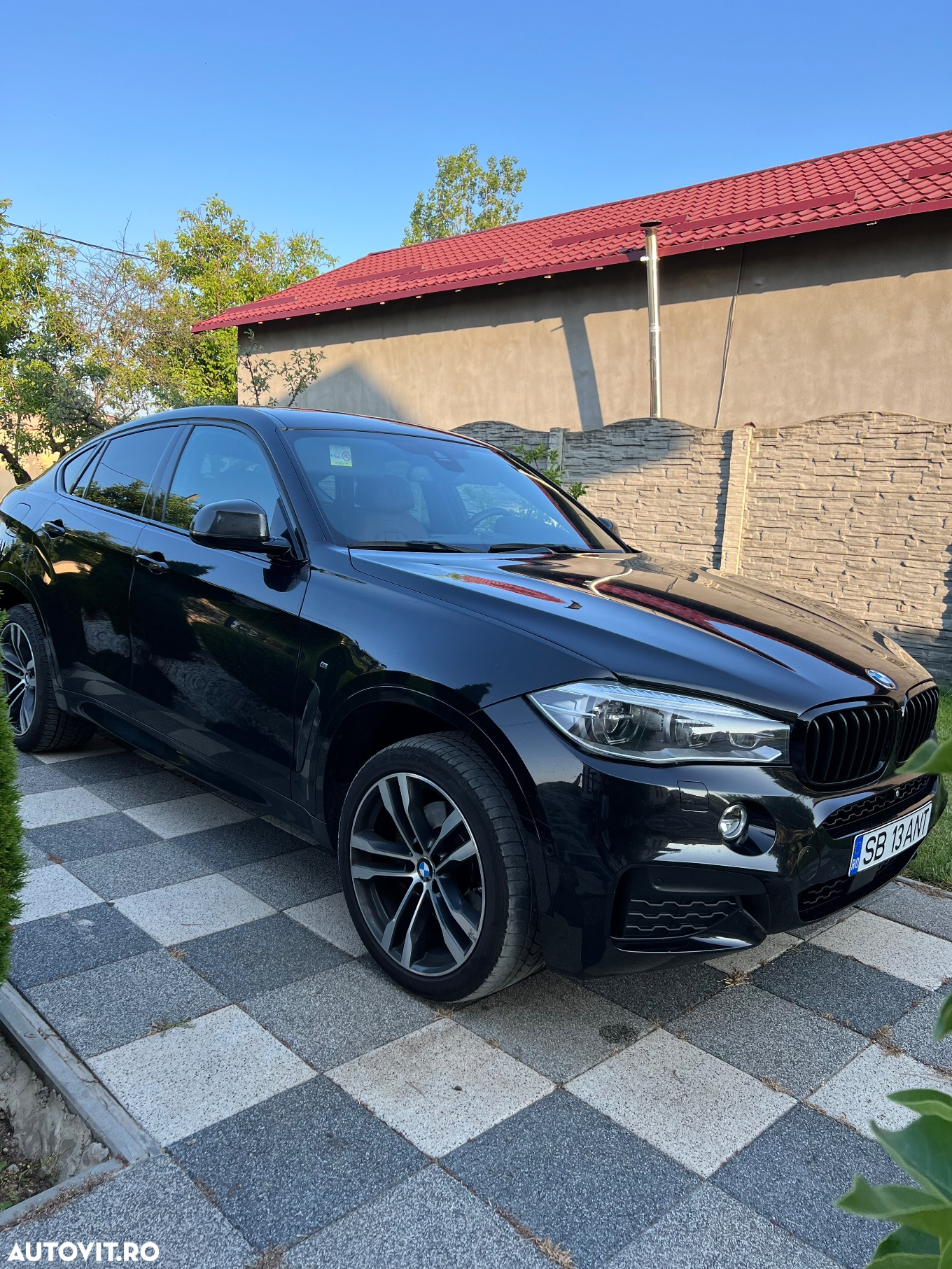 BMW X6 xDrive40d - 13
