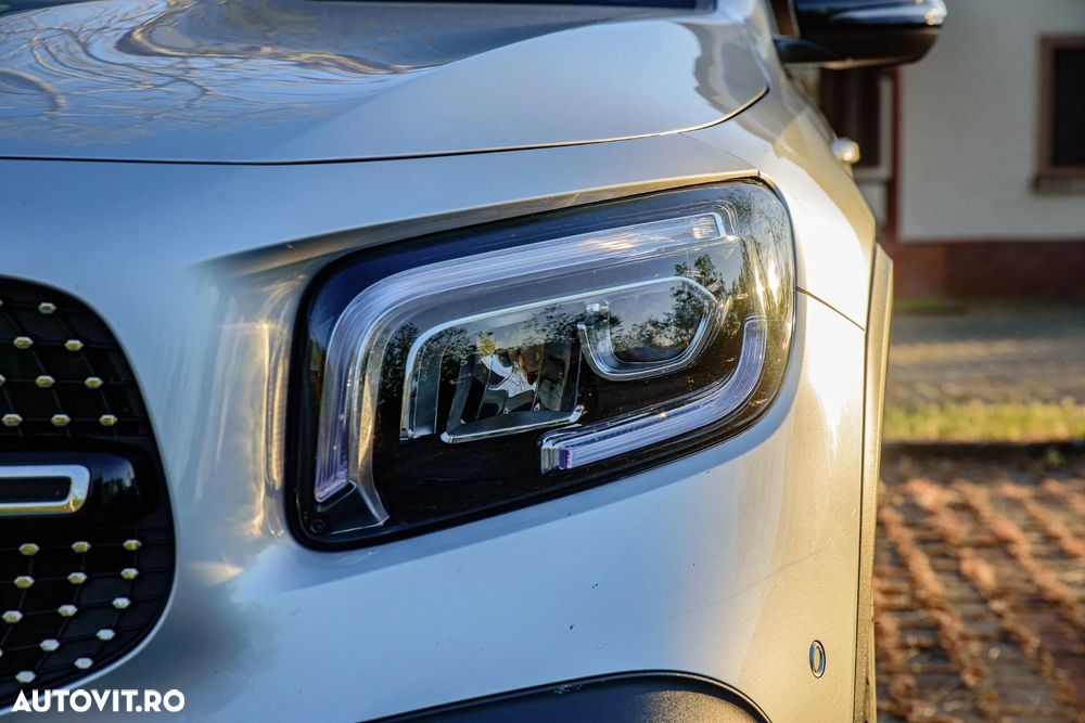 Mercedes-Benz GLB 180 7G-DCT - 7