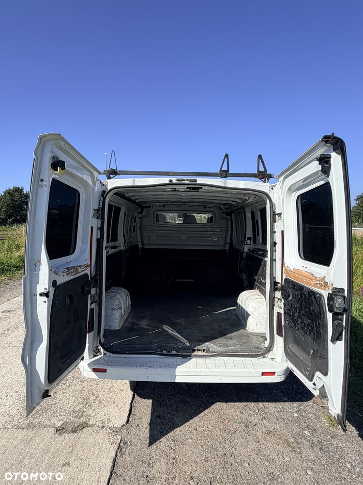 Opel Vivaro - 9