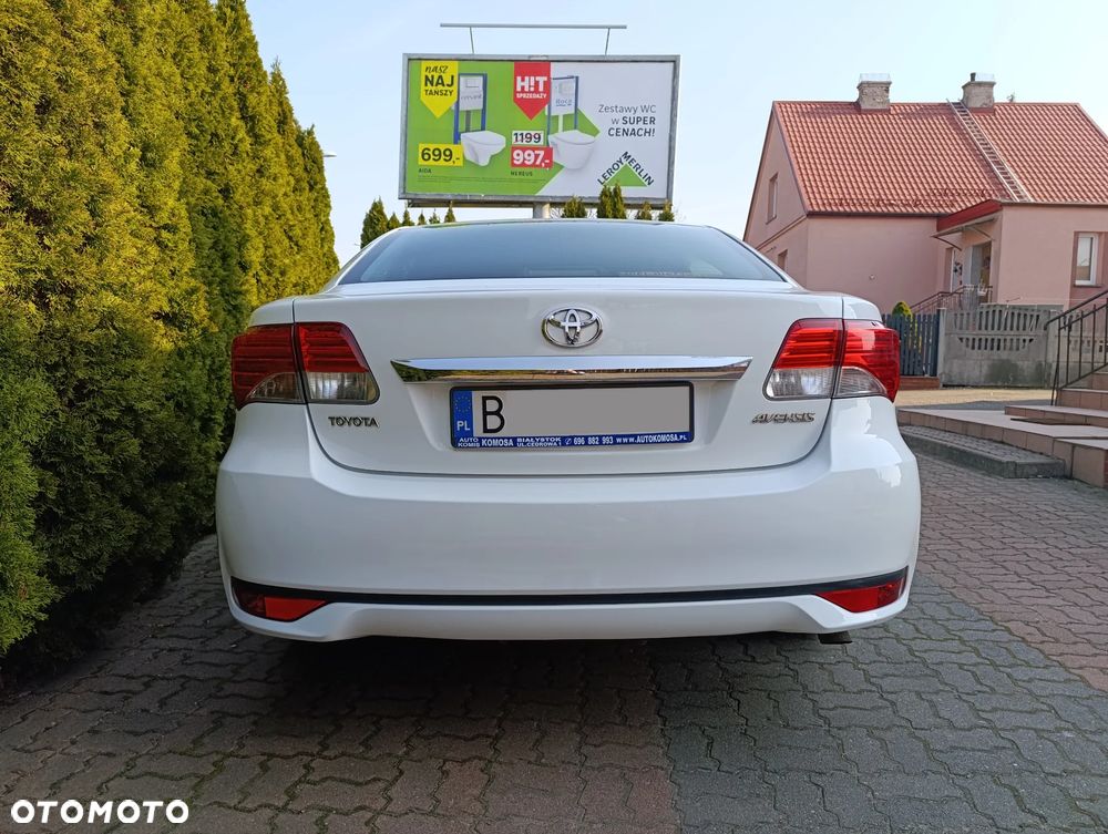 Toyota Avensis 2.0 D-4D Active - 6