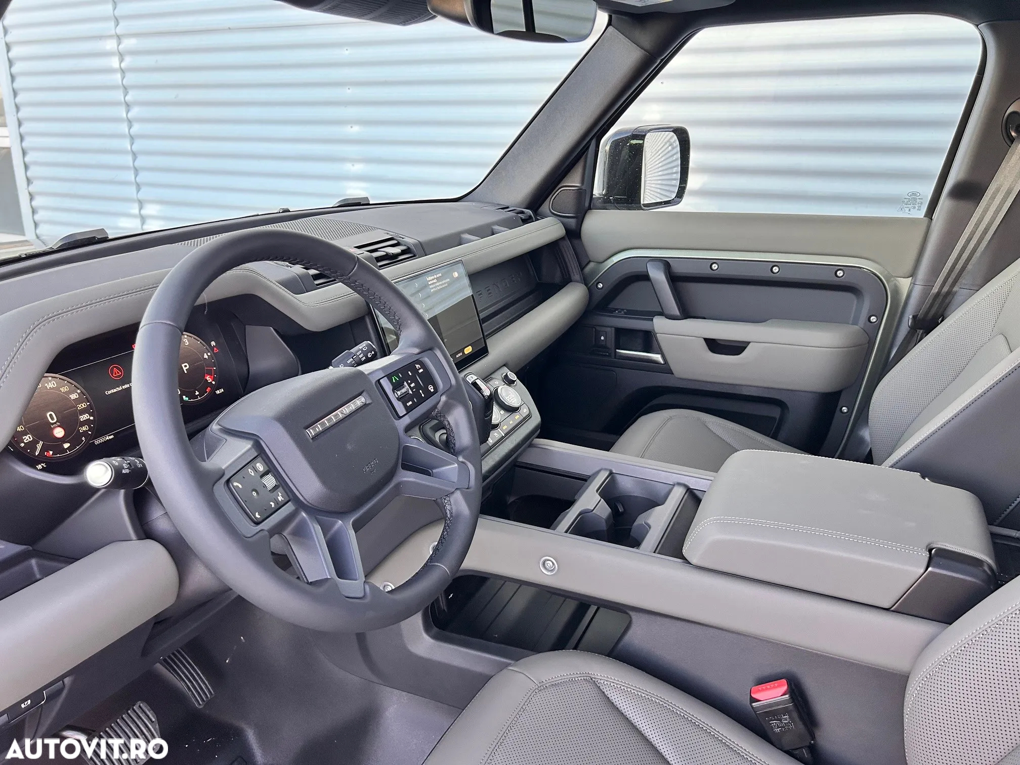 Land Rover Defender 110 3.0D 250 MHEV X-Dynamic SE - 8
