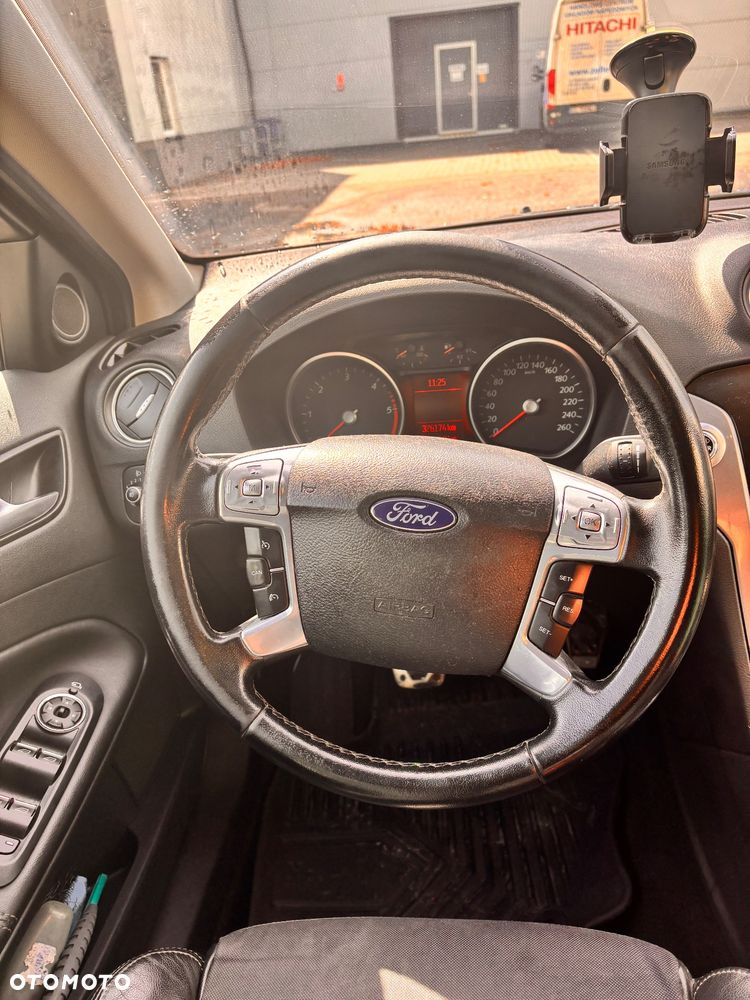 Ford Mondeo 2.0 TDCi Platinium X Plus (Titanium) - 17