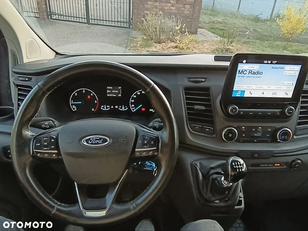 Ford TRANSIT CUSTOM - 13