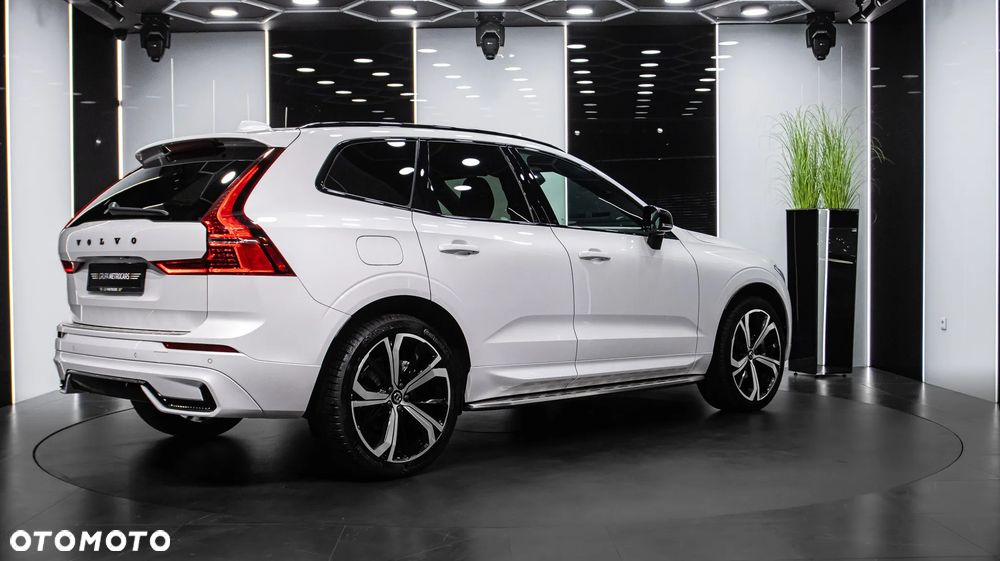 Volvo XC 60 B4 B R-Design - 8