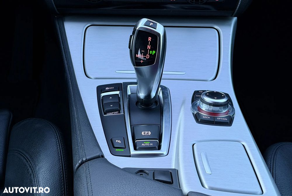 BMW Seria 5 520d Aut. - 15