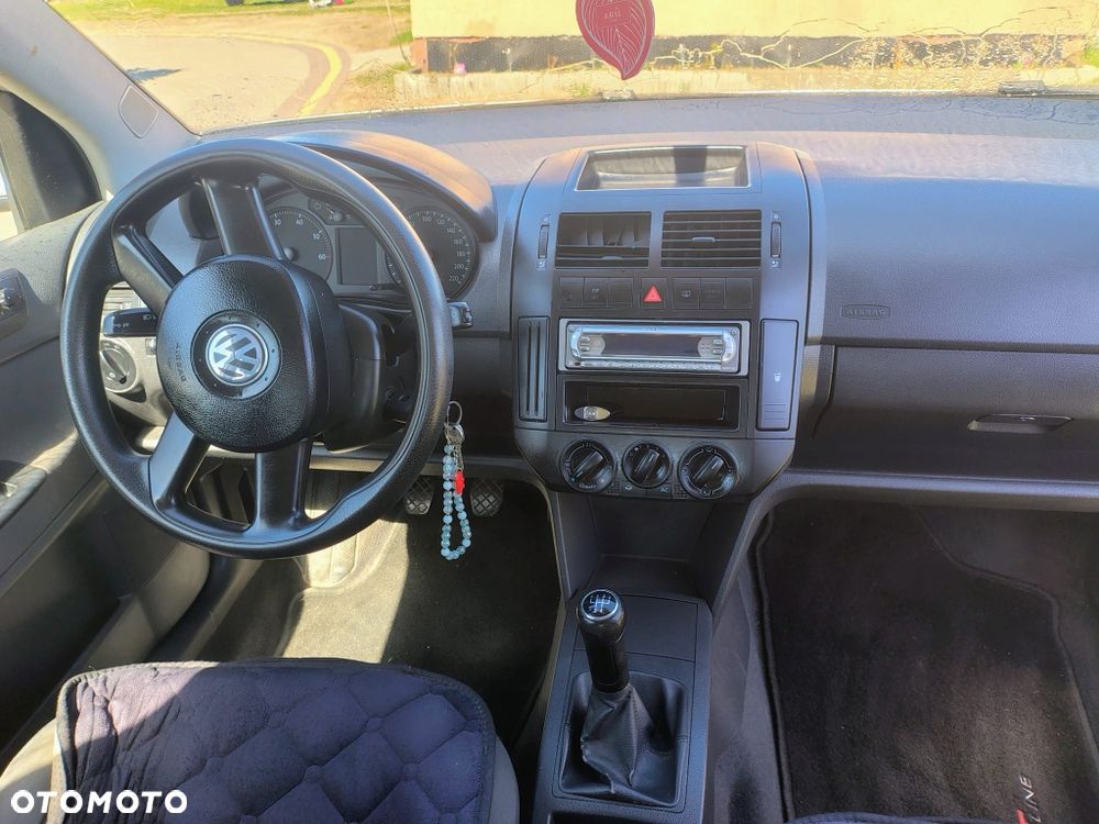 Volkswagen Polo - 6