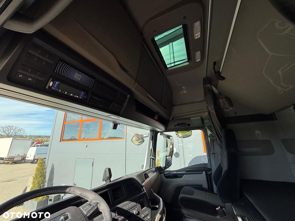 MAN TGX 26.510 chłodnia z windą // Klimatyzacja / Kabina XXL 2 x łóżko // 22 Epal // Świeżo z Niemiec !! - 31
