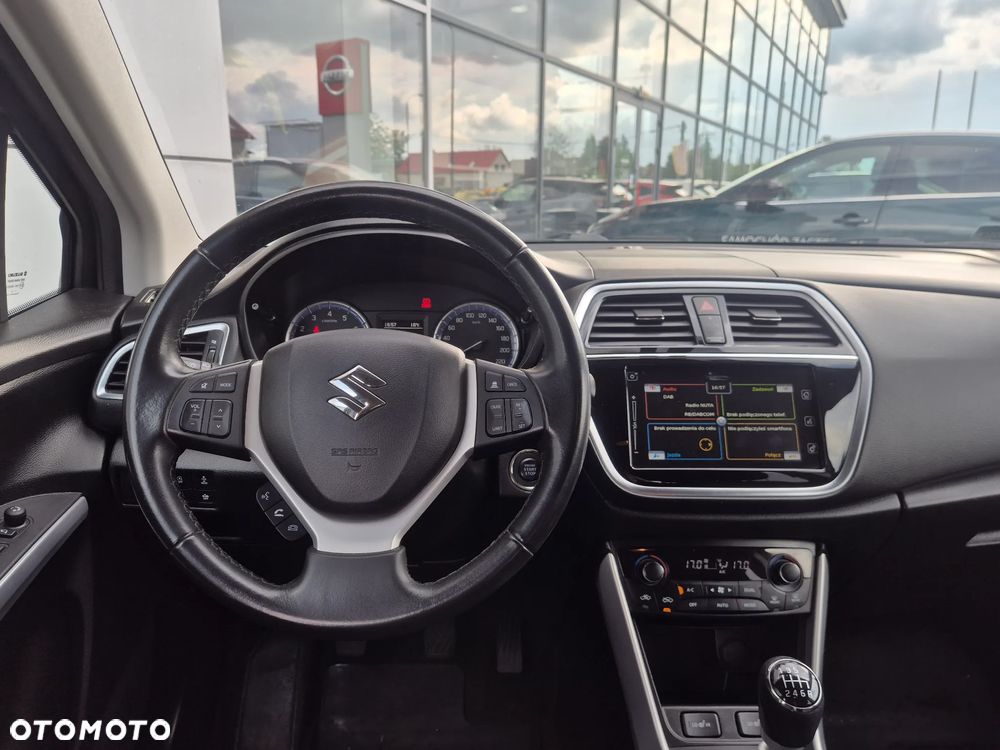Suzuki SX4 S-Cross 1.4 SHVS Premium - 9