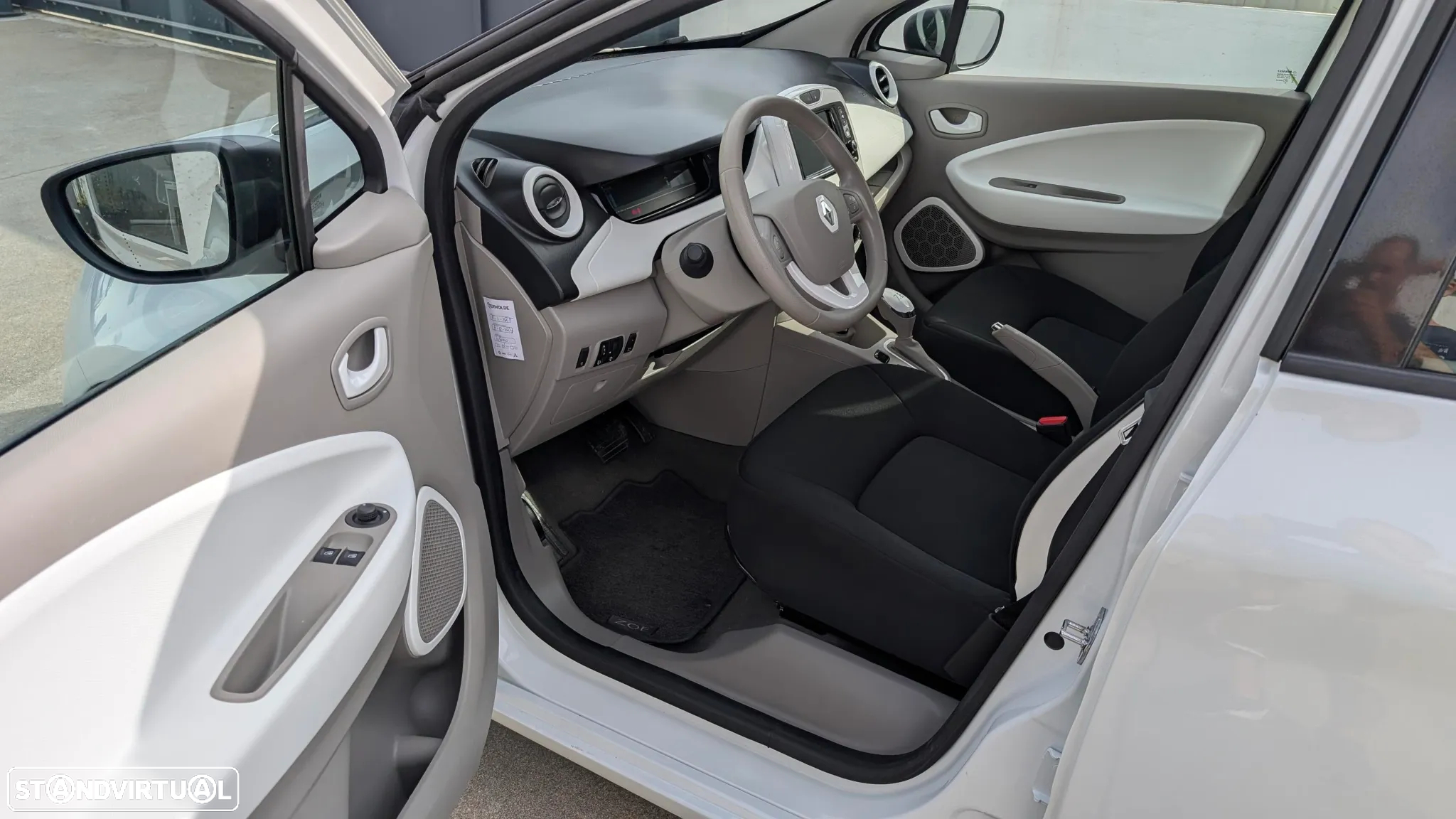 Renault Zoe (c/ Bateria) 41 kwh Life - 5
