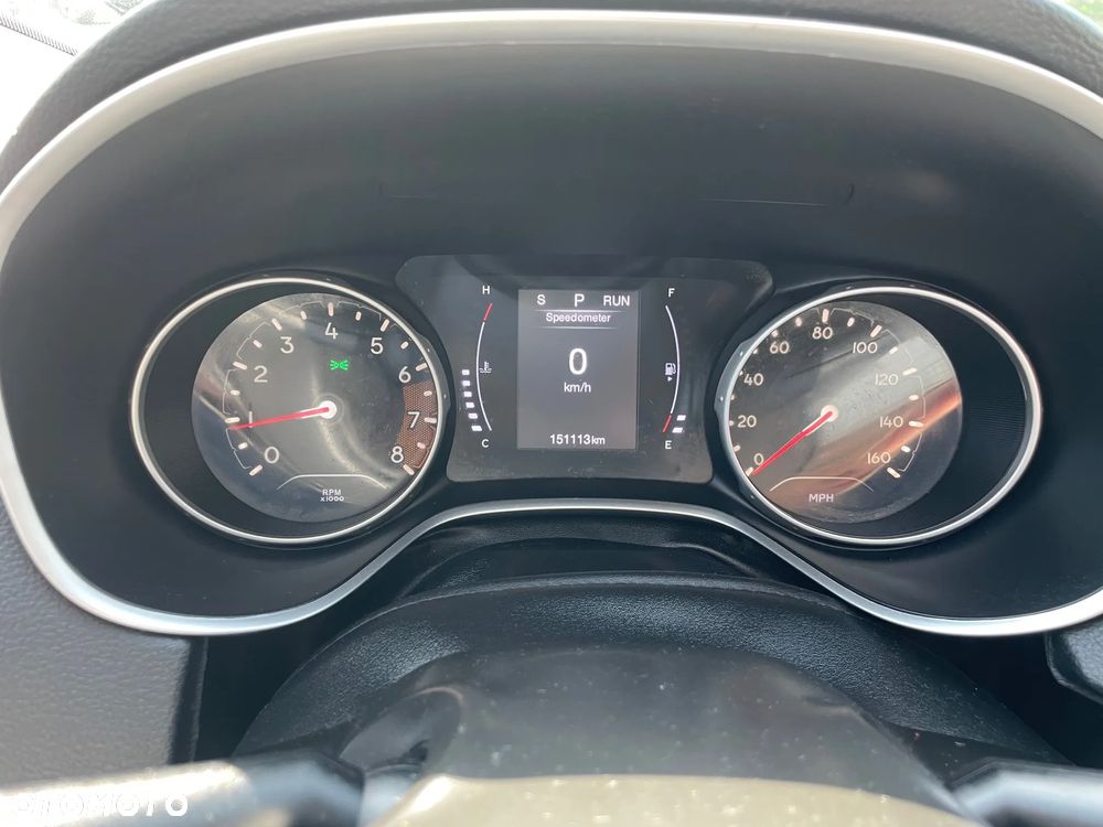 Jeep Compass - 23