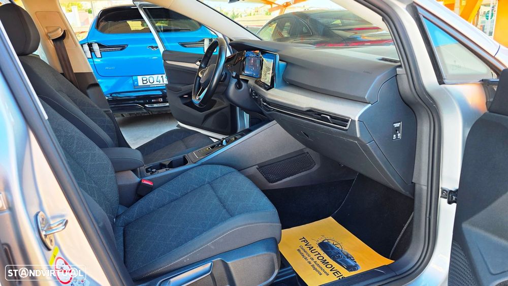 VW Golf Variant 1.0 eTSI Life DSG - 13