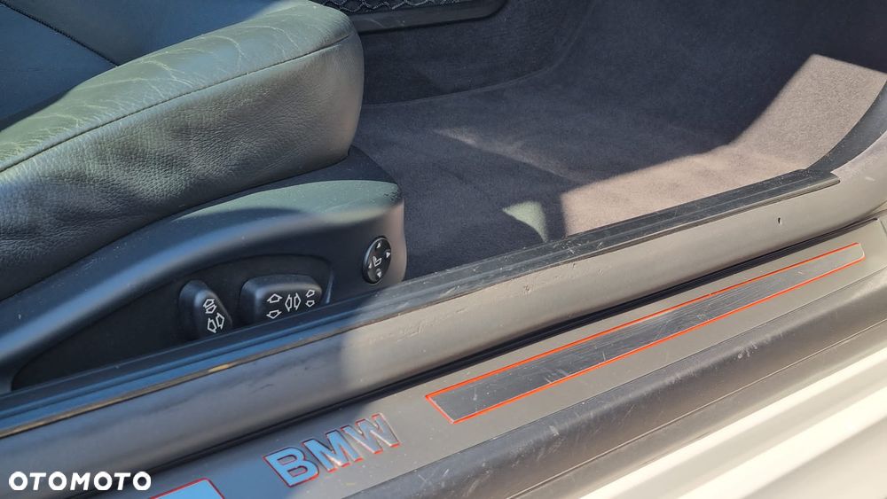 BMW Seria 6 650 i - 11