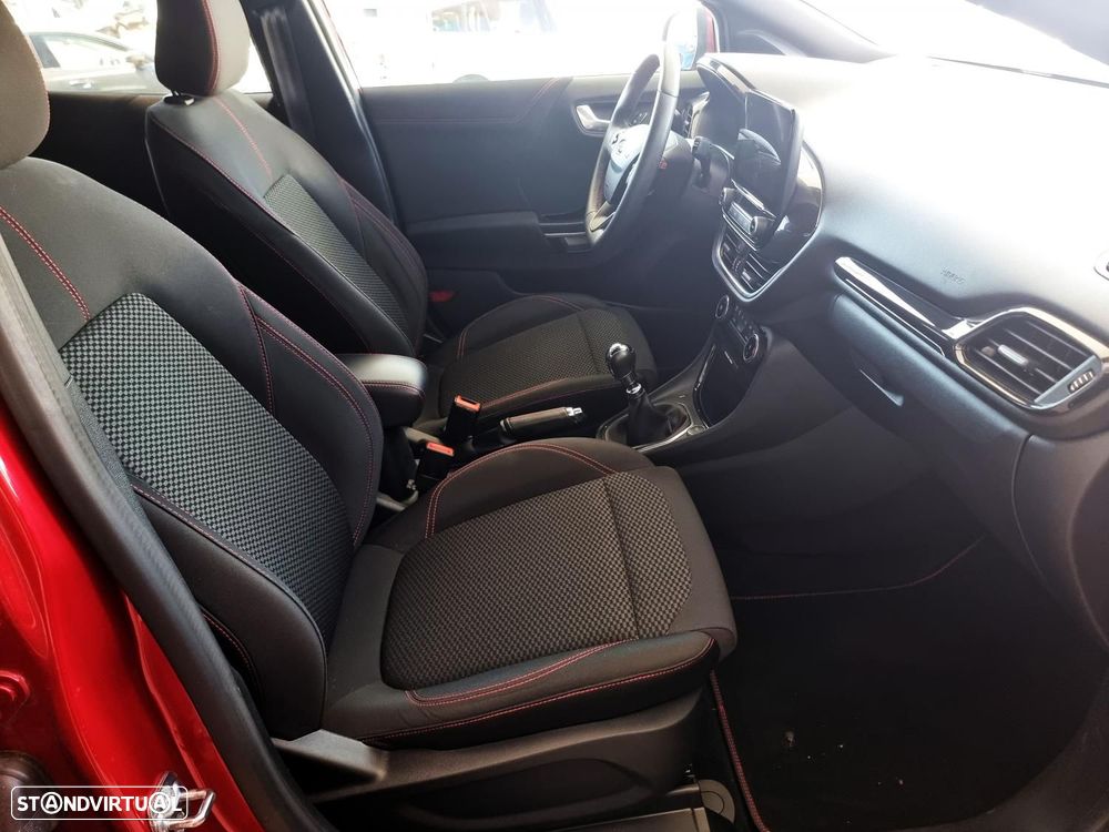 Ford Puma 1.0 EcoBoost MHEV ST-Line — fotografia 44