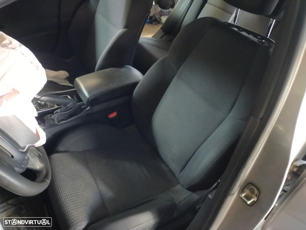 CONJUNTO COMPLETO DE BANCOS PEUGEOT 508 - 1