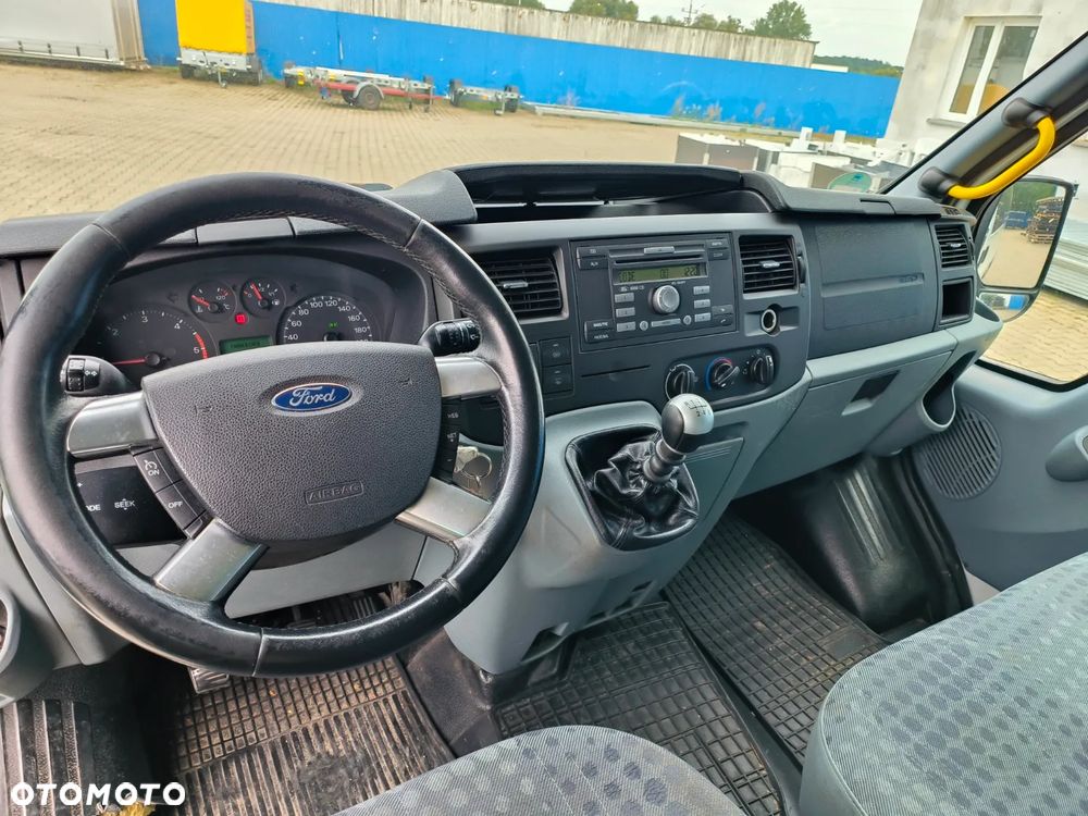 Ford Transit - 7