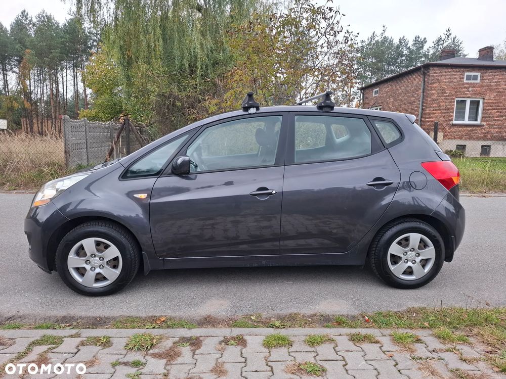 Kia Venga 2011 photo 5