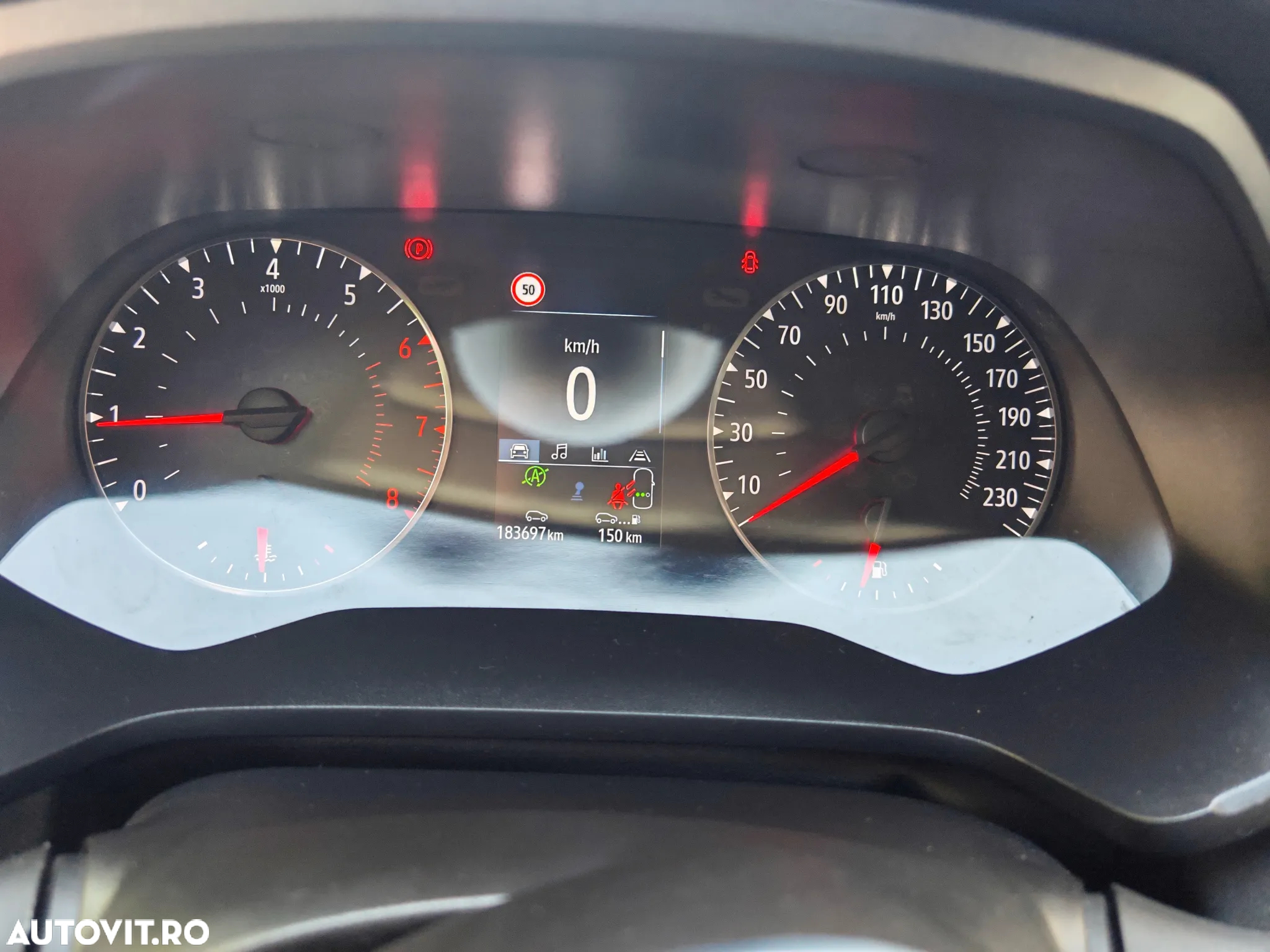 Renault Captur TCe 90 ZEN - 13