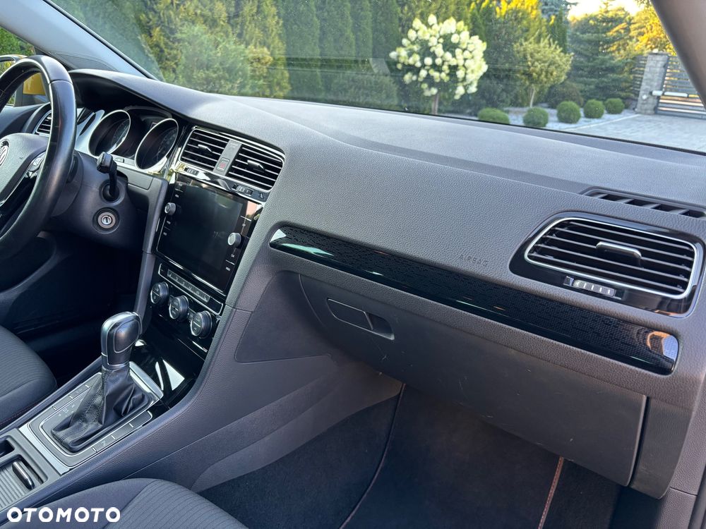 Volkswagen Golf 2.0 TDI (BlueMotion Technology) DSG Highline - 9