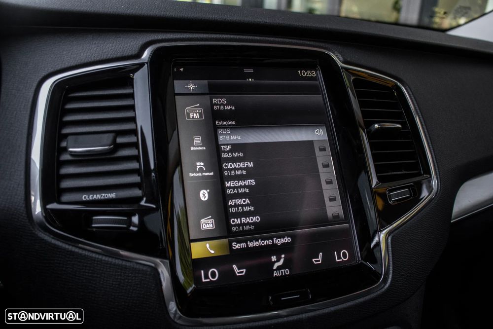 Volvo XC 90 T8 AWD Twin Engine Geartronic Momentum - 37