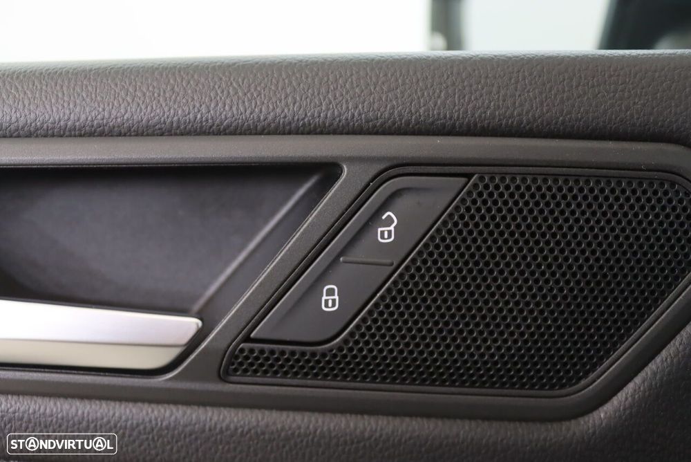 VW Tiguan Allspace 2.0 TDI Confortline DSG - 17