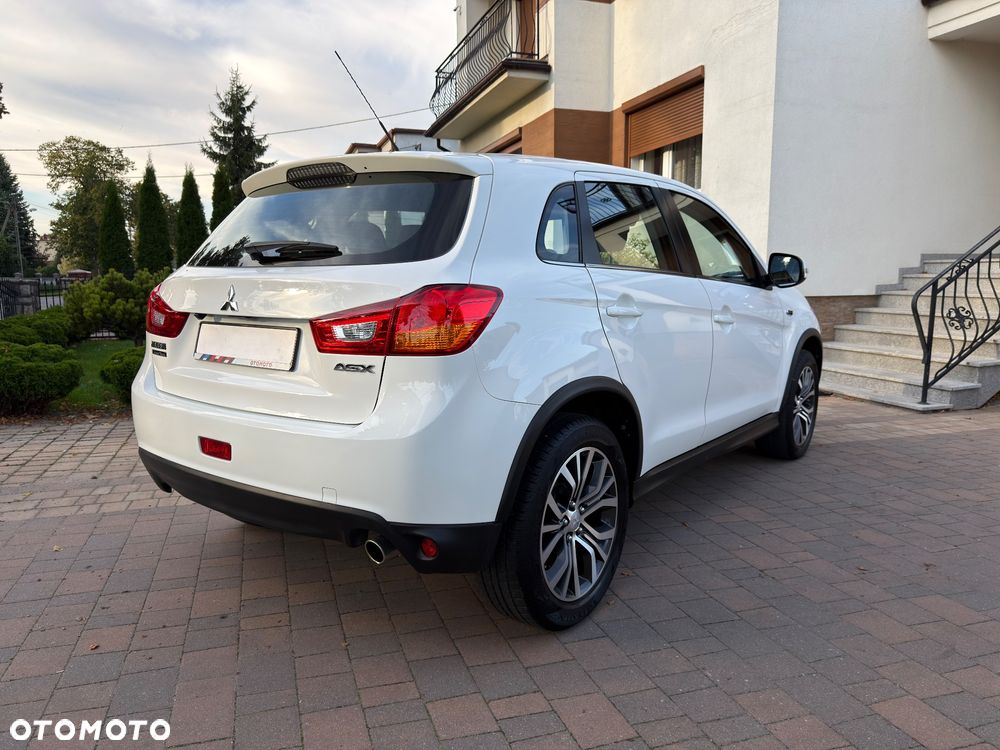 Mitsubishi ASX 1.6 Intense Plus Navi Blue Edition - 9