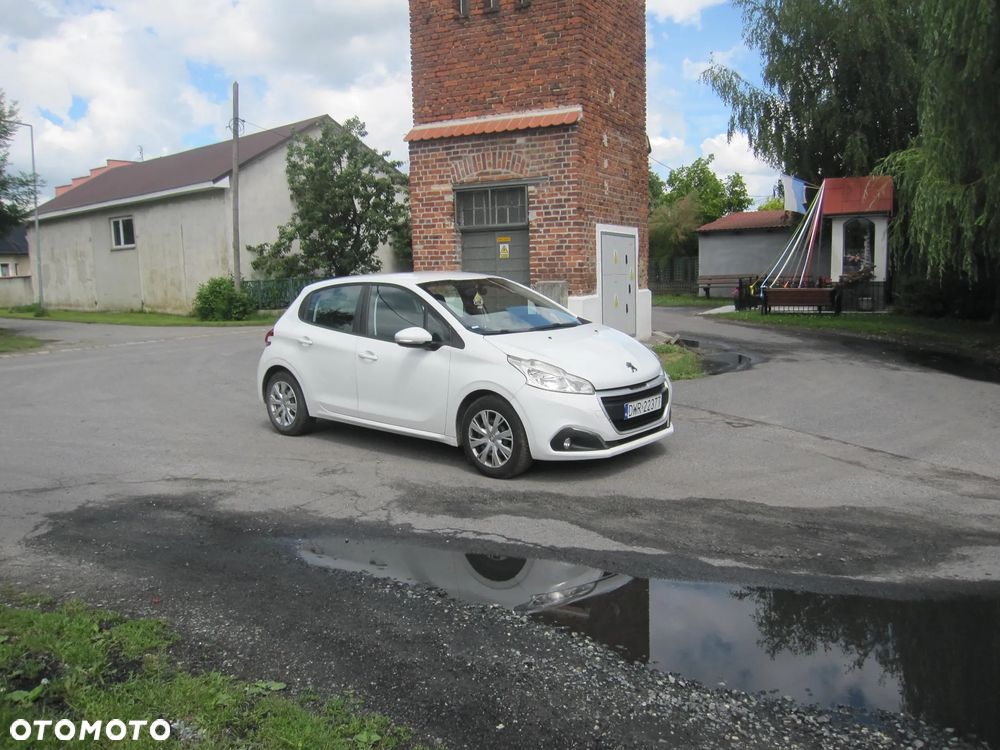 Peugeot 208 Blue-HDi 100 Stop&Start Style - 4