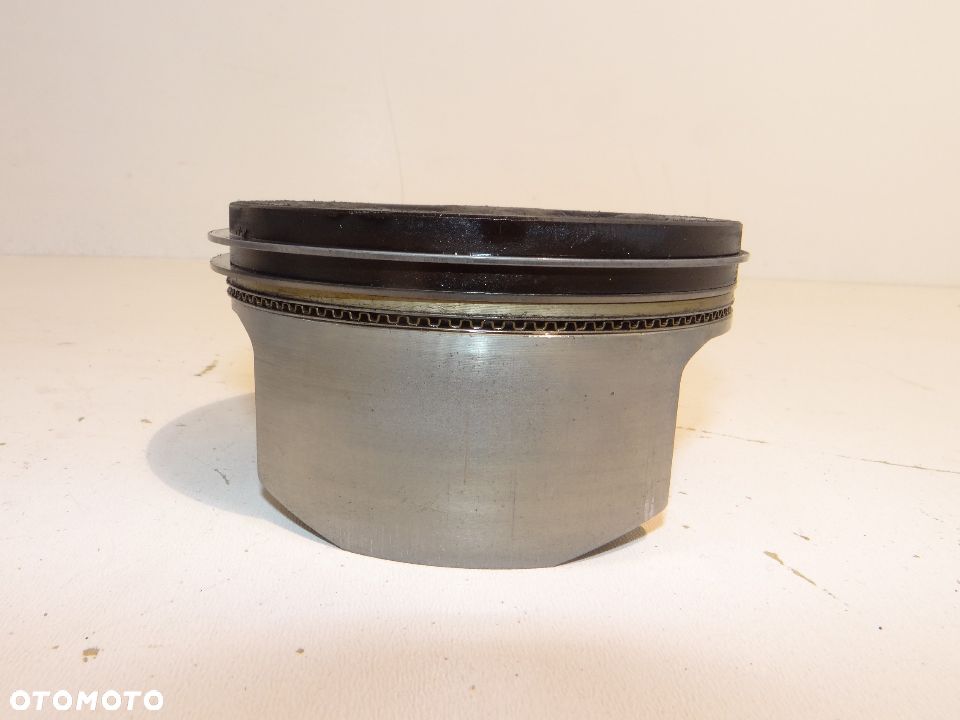 Yamaha XV 1900 Midnight Star cylinder przód + tłok pierścienie Y003 - 7