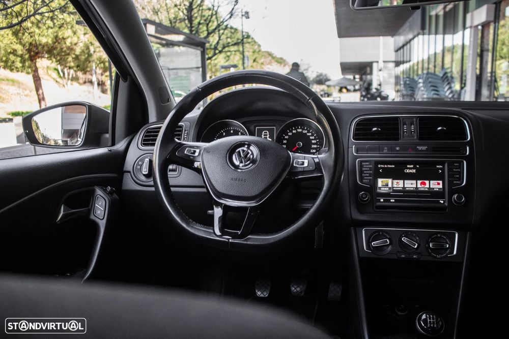 VW Polo 1.0 Confortline - 35