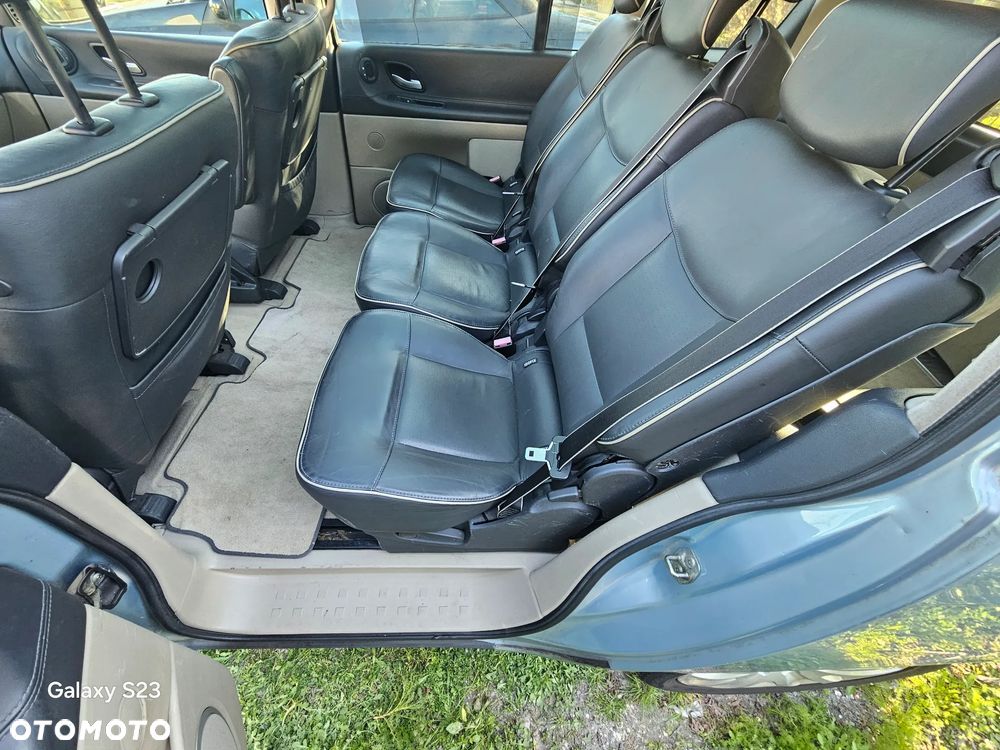 Renault Espace 3.5 Initiale - 23