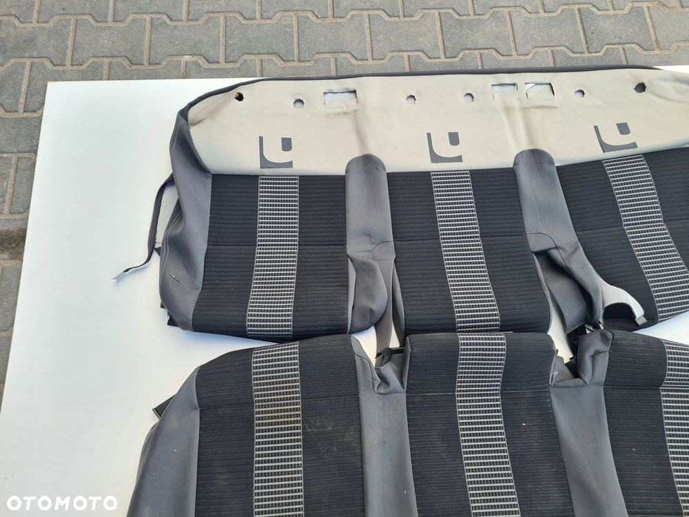 VW T5 UNITED materiał tapicerka fotel trójka tył - 2