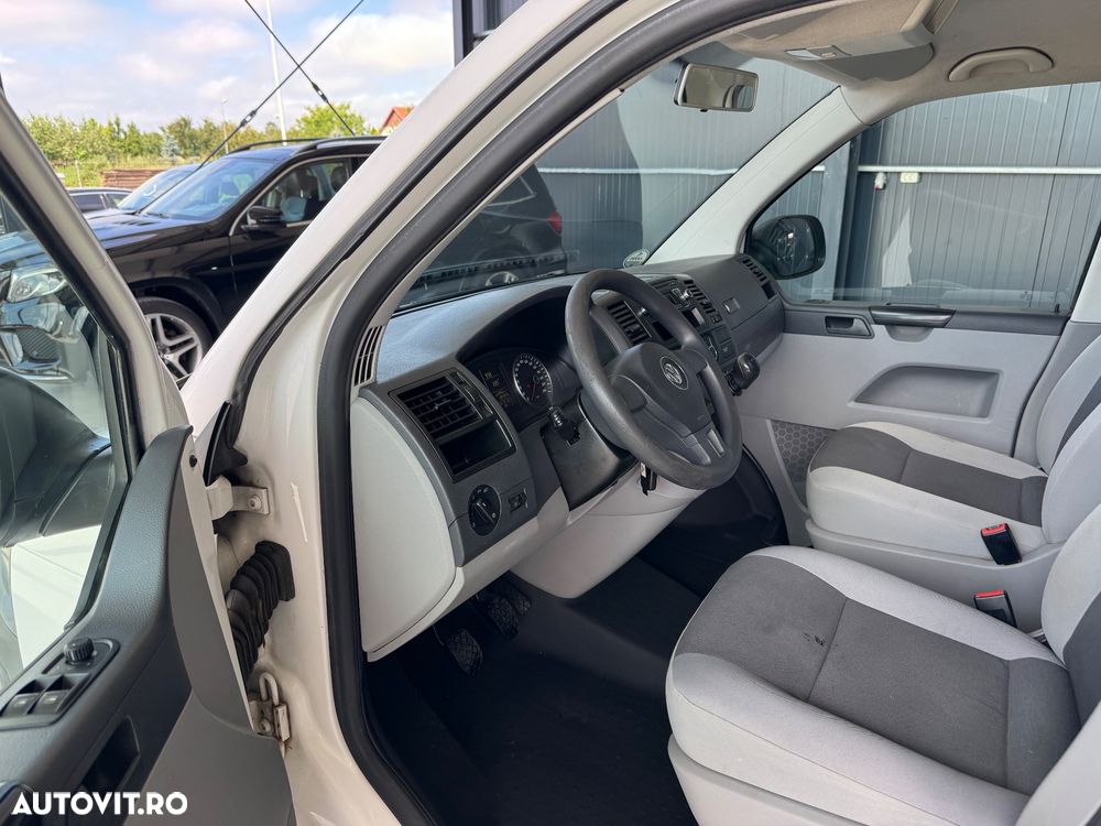 Volkswagen Transporter - 13
