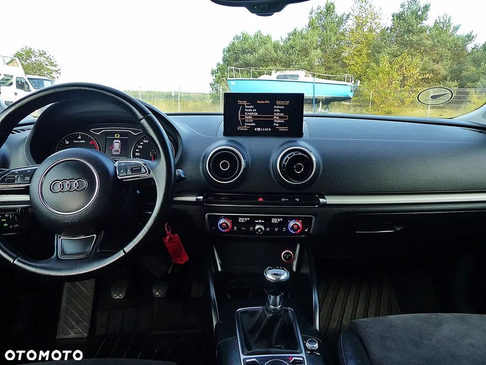 Audi A3 Sportback 2.0 TDI S line Sportpaket - 36