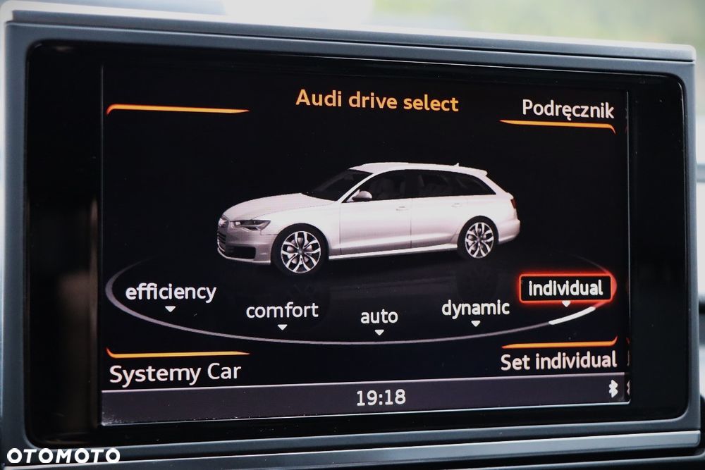 Audi A6 Avant - 32