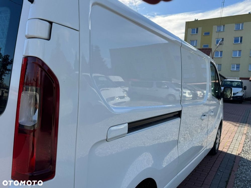 Opel Vivaro - 14