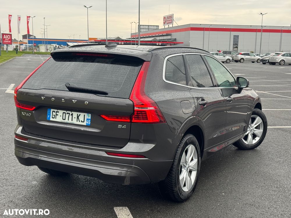Volvo XC 60 B4 MHEV AT FWD Core - 5
