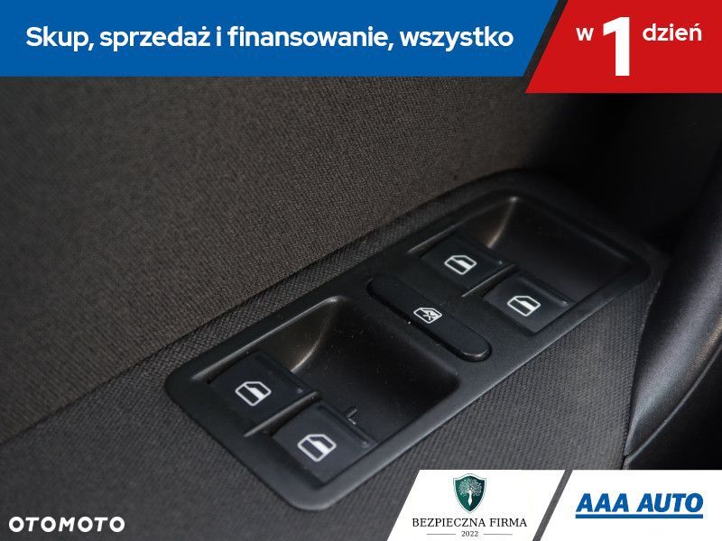 Volkswagen Polo - 18