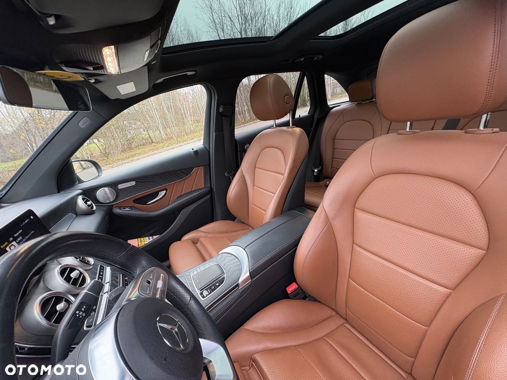 Mercedes-Benz GLC - 19