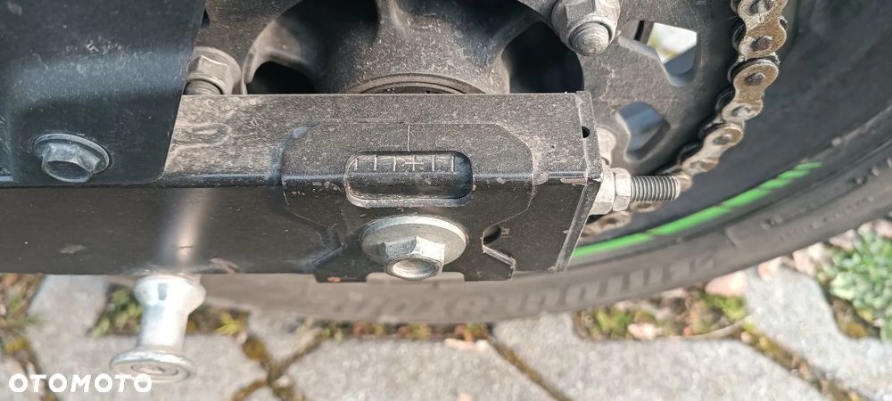 Kawasaki Ninja 300 ABS - 11