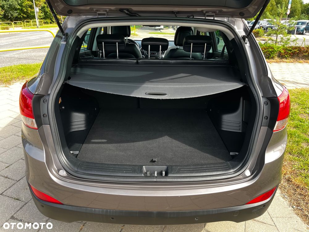 Hyundai ix35 1.7 CRDi 2WD UEFA EURO 2012 Edition - 19